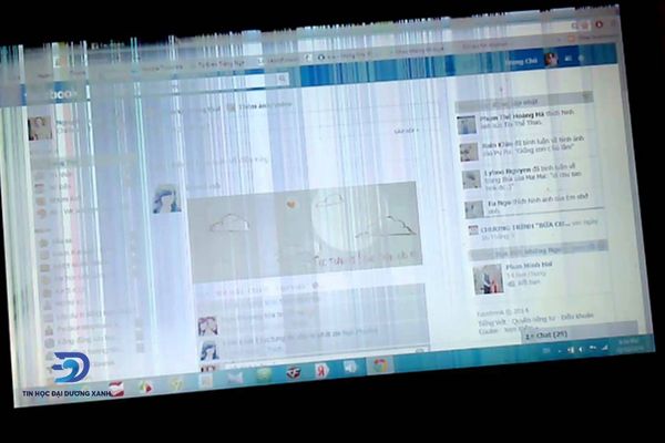 Cáp tín hiệu của laptop bị hỏng dễ gây hại cho màn hình